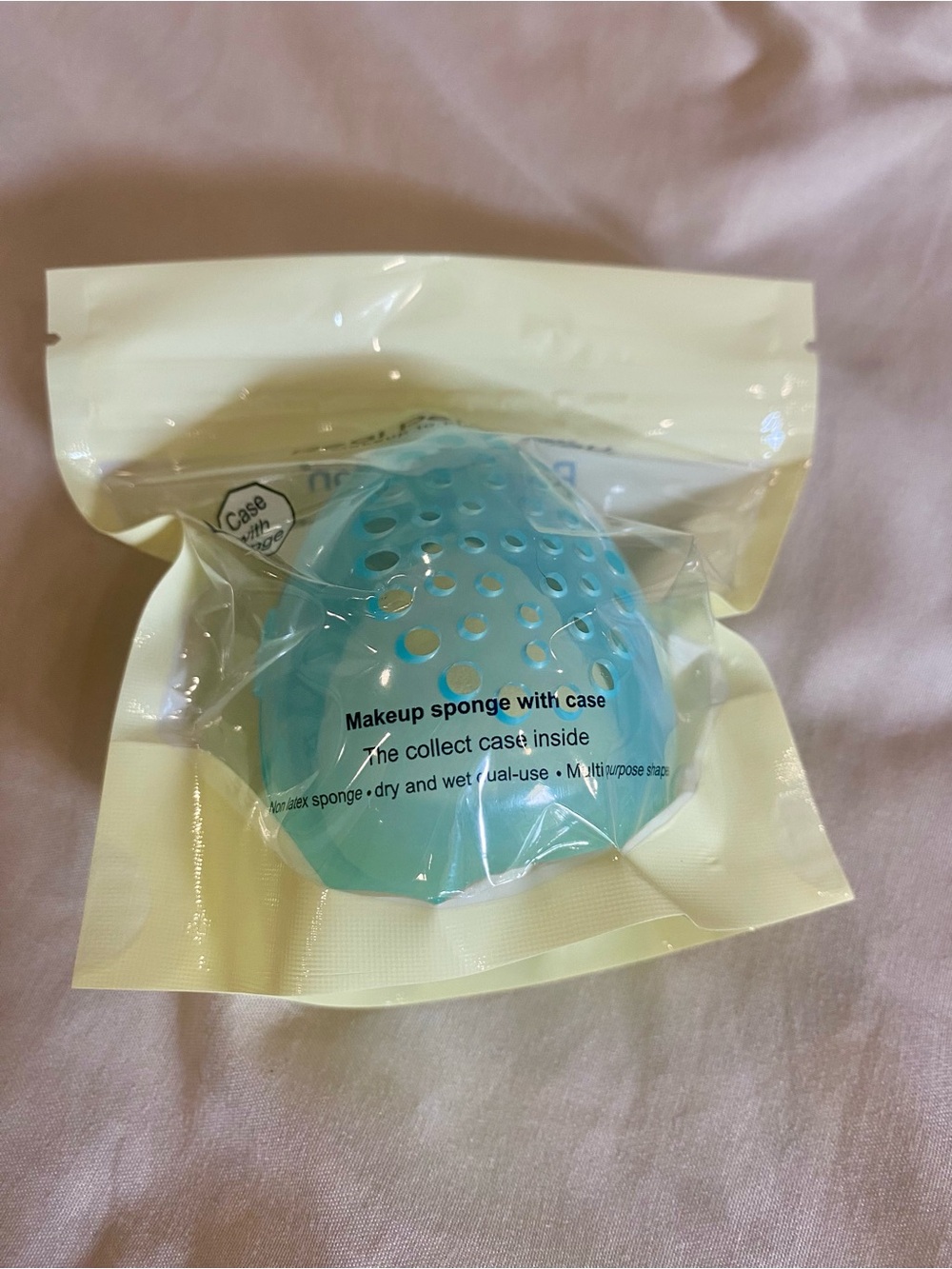 Real Perfection large makeup sponge & case NWT